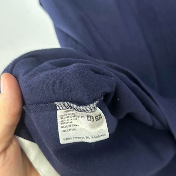 Pokemon UTGP The Global T-Shirt Design Competition Mens Blue T-Shirt Large‎ - Picture 6 of 6